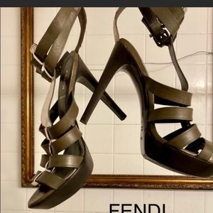 Fendi Size 38 heels